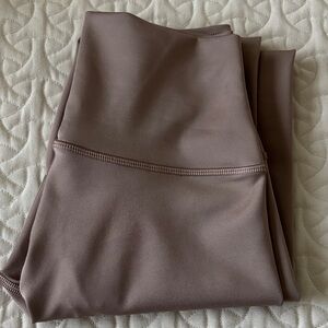 ALO Yoga Airlift Taupe Leggings